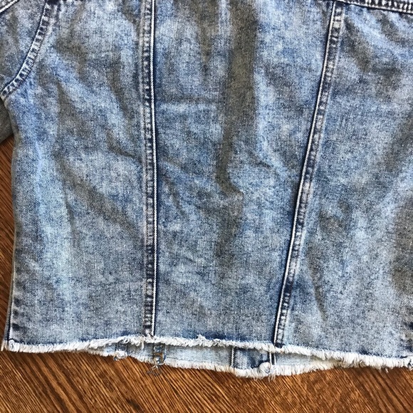 Cropped Jean jacket - Picture 5 of 6
